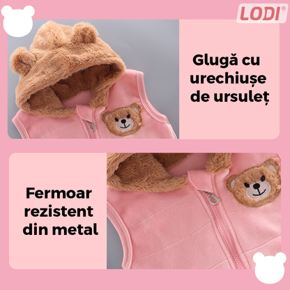 Compleu Copii din 3 Piese Lodi508, unisex, toamna-iarna, plus moale cu ursulet, bluza, pantaloni si vesta cu gluga pufoasa, 110 cm, roz